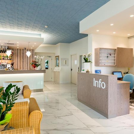 Hotel Victoria Bibione Eksteriør billede