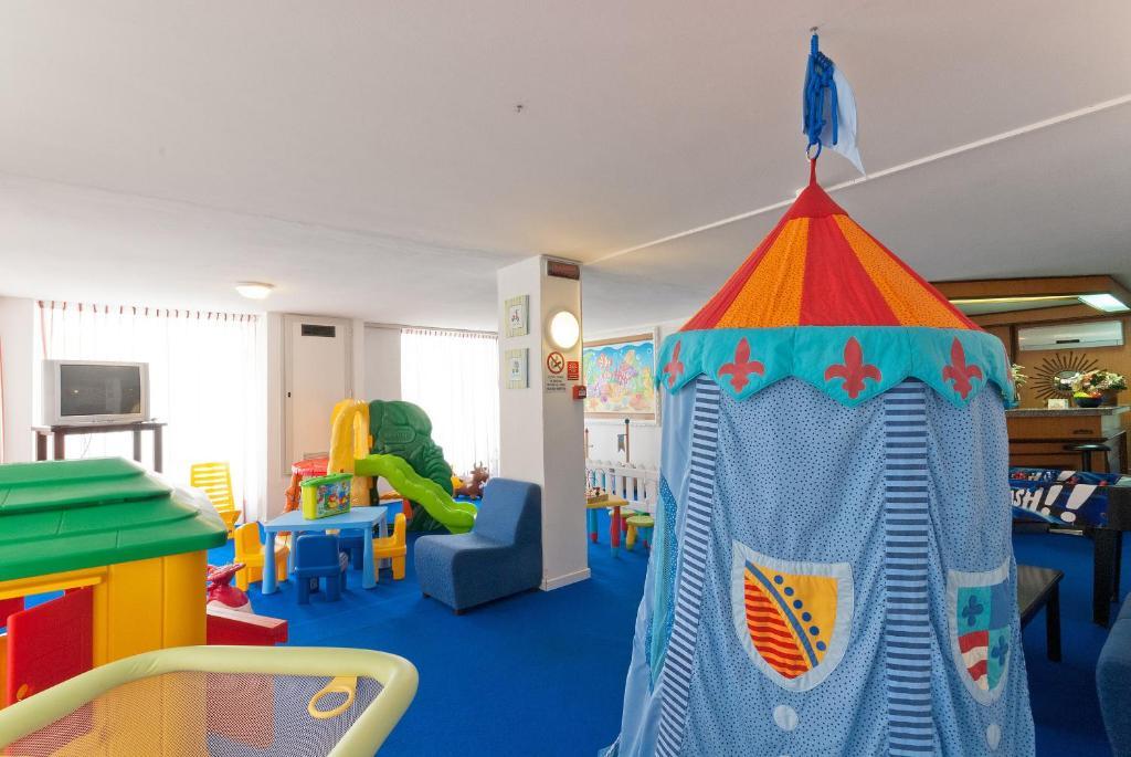 Hotel Victoria Bibione Eksteriør billede